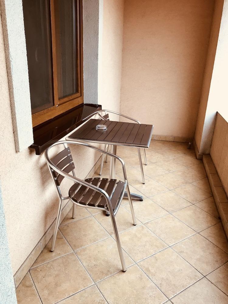 Rusovský Penzión Bratislava Exterior foto
